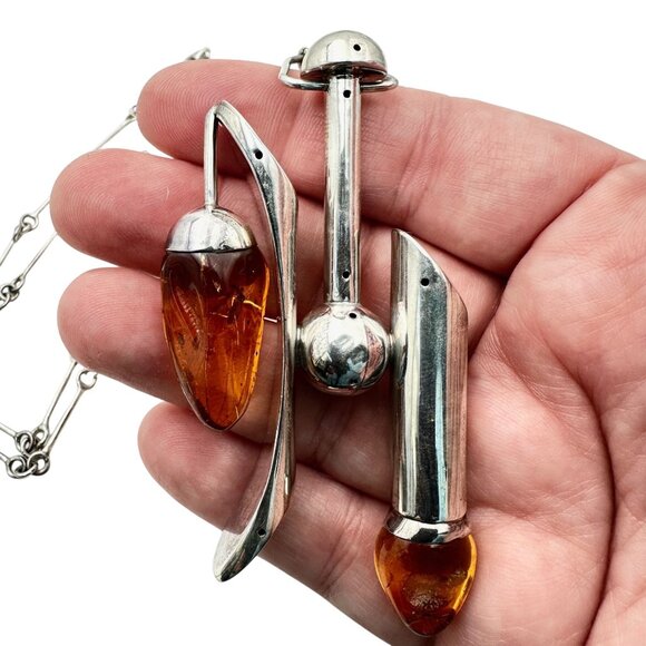 Unusual Rare Vintage Modernist Sterling Silver Amber Necklace 2 Bugs In Amber - Picture 4 of 6